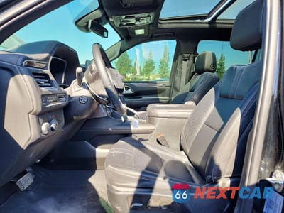 Zdjęcie 7 z 13 samochodu: 2023 CHEVROLET SUBURBAN C1500 RST VIN:1GNSCEKD4PR283920 - miniatura