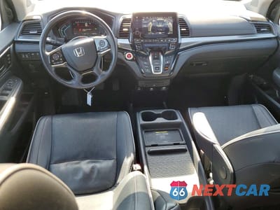Zdjęcie 8 z 13 samochodu: 2022 HONDA ODYSSEY ELITE VIN:5FNRL6H90NB059305 - miniatura