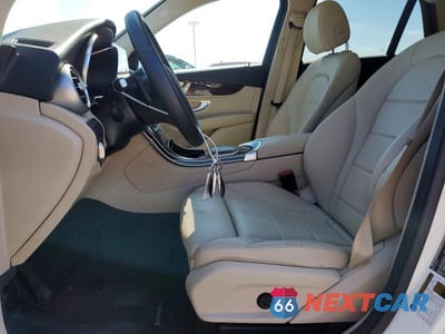 Zdjęcie 7 z 13 samochodu: 2021 MERCEDES-BENZ GLC 300 VIN:W1N0G8DB3MF891225 - miniatura