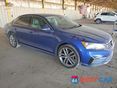 Czwarte zdjęcie samochodu z boku: 2017 VOLKSWAGEN PASSAT R-LINE VIN:1VWDT7A37HC000689 - miniatura