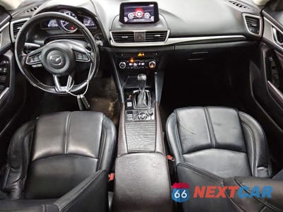 Zdjęcie 8 z 13 samochodu: 2018 MAZDA 3 TOURING VIN:3MZBN1V3XJM174088 - miniatura
