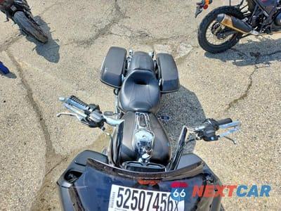 Piąte zdjęcie samochodu w środku: 2020 HARLEY-DAVIDSON FLTRX VIN:1HD1KHC13LB634704 - miniatura