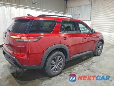 Trzecie zdjęcie samochodu z tyłu: 2026 NISSAN PATHFINDER SV VIN:5N1DR3BS0TC210832 - miniatura