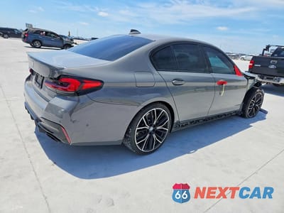 Trzecie zdjęcie samochodu z tyłu: 2021 BMW 540 I VIN:WBA53BJ02MWX11996 - miniatura