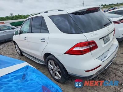 Drugie zdjęcie samochodu z przodu: 2015 MERCEDES-BENZ ML 350 4MATIC VIN:4JGDA5HB5FA505418 - miniatura