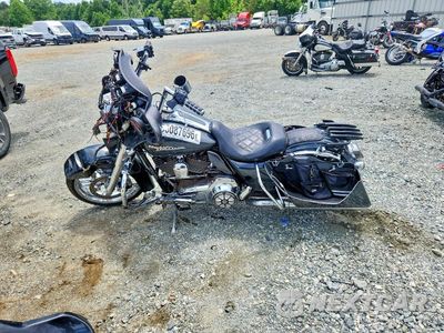 Trzecie zdjęcie samochodu z tyłu: 2009 HARLEY-DAVIDSON FLHX VIN:1HD1KB4159Y631577 - miniatura
