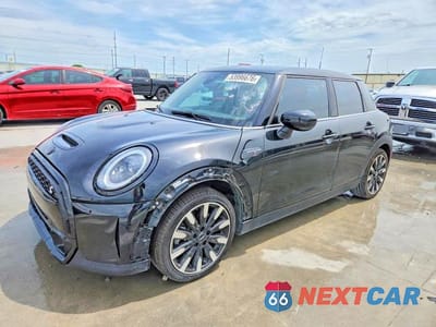 2024 MINI COOPER S WMW53DK06R2W06189 - główne zdjęcie licytacji z USA - miniatura