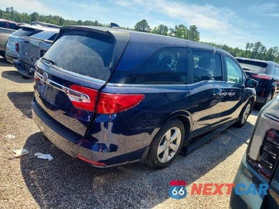 Trzecie zdjęcie samochodu z tyłu: 2019 HONDA ODYSSEY EX VIN:5FNRL6H54KB022170 - miniatura