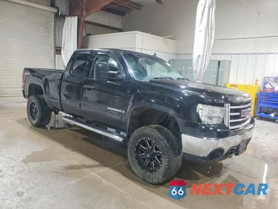 Czwarte zdjęcie samochodu z boku: 2008 GMC SIERRA 1500 VIN:2GTEK19J281326450 - miniatura