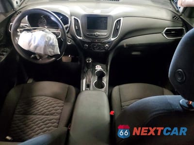 Zdjęcie 8 z 14 samochodu: 2021 CHEVROLET EQUINOX LT VIN:3GNAXKEV3MS111082 - miniatura