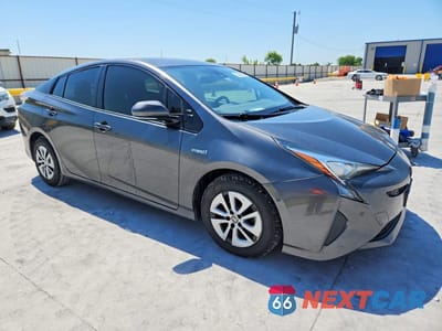 Czwarte zdjęcie samochodu z boku: 2018 TOYOTA PRIUS TWO VIN:JTDKBRFU2J3067524 - miniatura