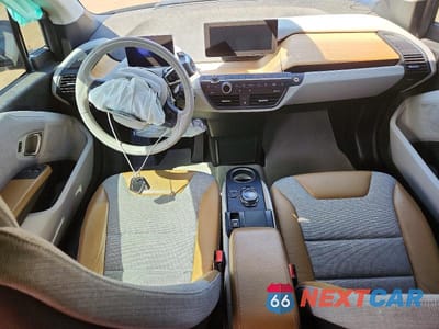 Zdjęcie 8 z 12 samochodu: 2014 BMW I3 BEV VIN:WBY1Z2C5XEV283710 - miniatura