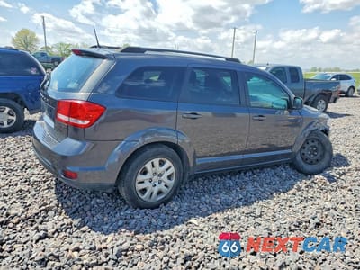 Trzecie zdjęcie samochodu z tyłu: 2019 DODGE JOURNEY SE VIN:3C4PDCBB9KT861363 - miniatura