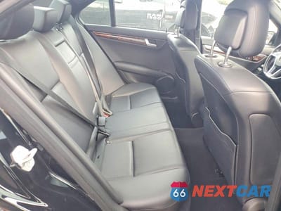 Zdjęcie 10 z 12 samochodu: 2012 MERCEDES-BENZ C 300 4MATIC VIN:WDDGF8BB8CR193157 - miniatura