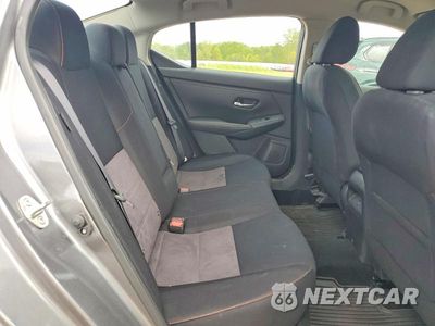 Zdjęcie 10 z 12 samochodu: 2020 NISSAN SENTRA SR VIN:3N1AB8DV2LY219879 - miniatura