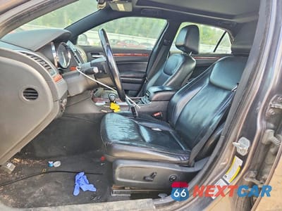 Zdjęcie 7 z 12 samochodu: 2013 CHRYSLER 300 VIN:2C3CCARG8DH519572 - miniatura