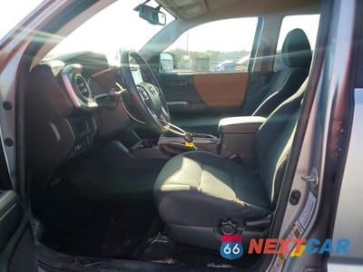Zdjęcie 7 z 13 samochodu: 2017 TOYOTA TACOMA SR5 V6 VIN:5TFAZ5CN3HX035407 - miniatura