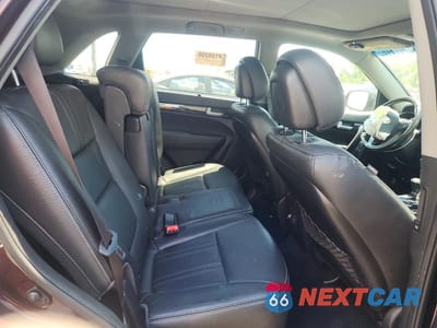 Zdjęcie 11 z 13 samochodu: 2015 KIA SORENTO SX VIN:5XYKW4A70FG577317 - miniatura