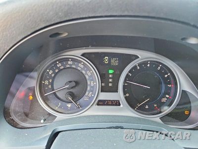 Zdjęcie 9 z 12 samochodu: 2006 LEXUS IS 350 VIN:JTHBE262365008909 - miniatura