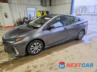 2022 TOYOTA PRIUS PRIME XLE JTDKAMFP2N3219050 - główne zdjęcie licytacji z USA - miniatura