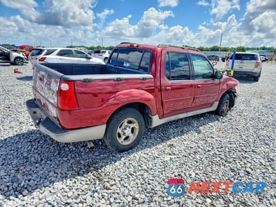 Trzecie zdjęcie samochodu z tyłu: 2002 FORD EXPLORER SPORT TRAC VIN:1FMZU67EX2UC99309 - miniatura