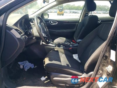 Zdjęcie 7 z 12 samochodu: 2019 NISSAN SENTRA SV VIN:3N1AB7AP5KL625571 - miniatura