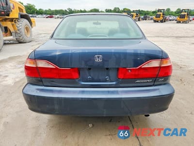 Zdjęcie 6 z 12 samochodu: 1998 HONDA ACCORD DX VIN:1HGCF8641WA021111 - miniatura