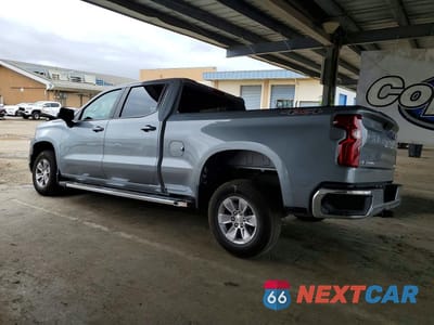 Drugie zdjęcie samochodu z przodu: 2026 CHEVROLET SILVERADO K1500 LT VIN:3GCUKDED0TG274331 - miniatura
