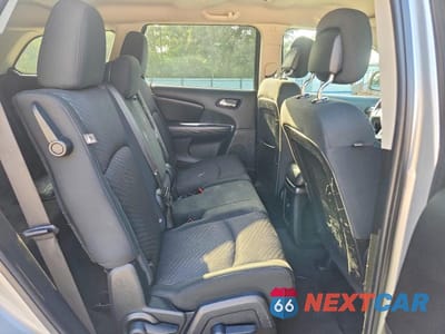 Zdjęcie 11 z 13 samochodu: 2011 DODGE JOURNEY MAINSTREET VIN:3D4PG1FG3BT506497 - miniatura