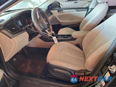 Zdjęcie 7 z 12 samochodu: 2018 HYUNDAI SONATA ECO VIN:5NPE24AA2JH722699 - miniatura