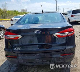 Zdjęcie 6 z 12 samochodu: 2019 FORD FUSION S VIN:3FA6P0G70KR217808 - miniatura