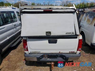 Zdjęcie 6 z 12 samochodu: 2008 GMC SIERRA K1500 VIN:1GTEK14X88Z320607 - miniatura