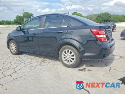 Drugie zdjęcie samochodu z przodu: 2018 CHEVROLET SONIC LT VIN:1G1JD5SH2J4104212 - miniatura