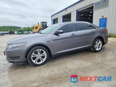 2014 FORD TAURUS SEL 1FAHP2E89EG144871 - główne zdjęcie licytacji z USA - miniatura