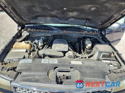 Zdjęcie 11 z 12 samochodu: 2005 CHEVROLET SILVERADO K2500 HEAVY DUTY VIN:1GCHK29U25E203934 - miniatura