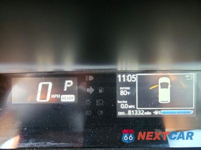 Zdjęcie 9 z 13 samochodu: 2018 TOYOTA PRIUS C TWO VIN:JTDKDTB34J1611182 - miniatura