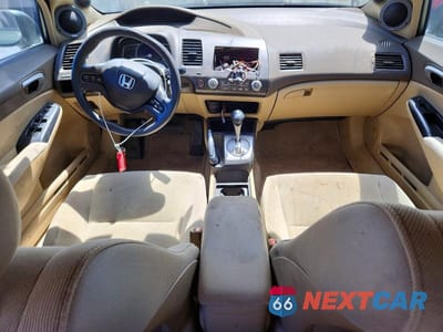 Zdjęcie 8 z 12 samochodu: 2008 HONDA CIVIC GX VIN:1HGFA46538L000071 - miniatura