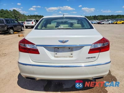 Zdjęcie 6 z 12 samochodu: 2012 HYUNDAI GENESIS 3.8L VIN:KMHGC4DD1CU211713 - miniatura