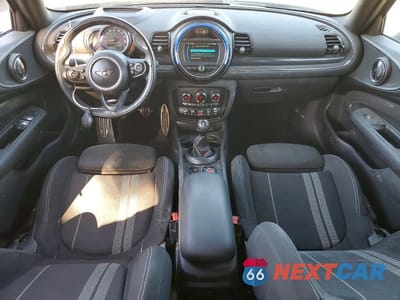 Zdjęcie 8 z 12 samochodu: 2019 MINI COOPER JCW CLUBMAN VIN:WMWLV9C54K2D66884 - miniatura