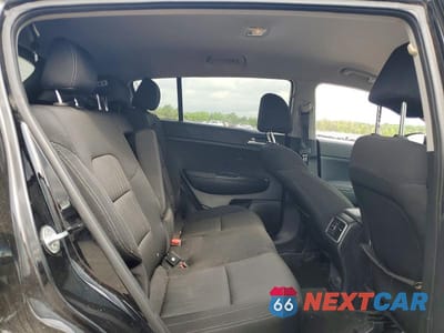 Zdjęcie 11 z 13 samochodu: 2017 KIA SPORTAGE LX VIN:KNDPM3AC0H7206032 - miniatura