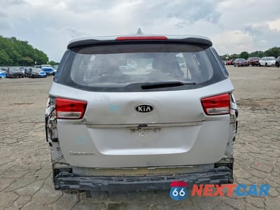 Zdjęcie 6 z 13 samochodu: 2016 KIA SEDONA L VIN:KNDMA5C13G6123914 - miniatura