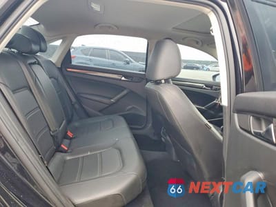 Zdjęcie 10 z 12 samochodu: 2020 VOLKSWAGEN PASSAT R-LINE VIN:1VWMA7A32LC005961 - miniatura