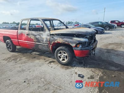Czwarte zdjęcie samochodu z boku: 1997 DODGE RAM 1500 VIN:3B7HC13Y5VG764897 - miniatura