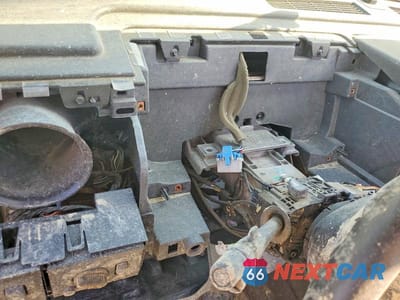 Zdjęcie 9 z 12 samochodu: 2006 HUMMER H2 SUT VIN:5GRGN22U16H105408 - miniatura