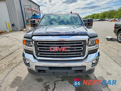 Piąte zdjęcie samochodu w środku: 2016 GMC SIERRA K2500 SLE VIN:1GT22SEG4GZ360754 - miniatura