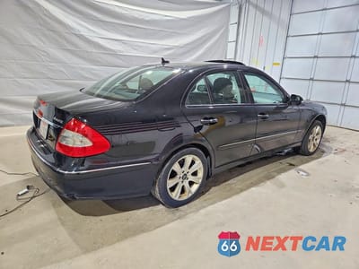 Trzecie zdjęcie samochodu z tyłu: 2009 MERCEDES-BENZ E 350 4MATIC VIN:WDBUF87X39B439677 - miniatura
