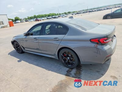 Drugie zdjęcie samochodu z przodu: 2022 BMW 540 I VIN:WBA53BJ00NWX58557 - miniatura