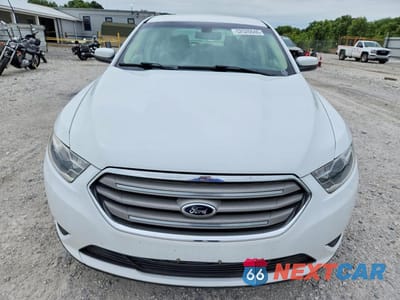 Piąte zdjęcie samochodu w środku: 2014 FORD TAURUS SEL VIN:1FAHP2E83EG149760 - miniatura