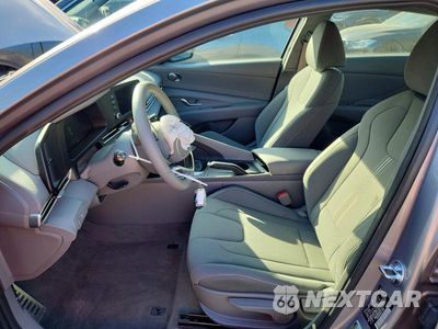 Zdjęcie 7 z 12 samochodu: 2026 HYUNDAI ELANTRA SEL SPORT VIN:KMHLM4DG0TU120504 - miniatura