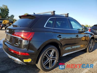 Trzecie zdjęcie samochodu z tyłu: 2021 AUDI Q5 E PREMIUM PLUS VIN:WA1E2AFY2M2136539 - miniatura